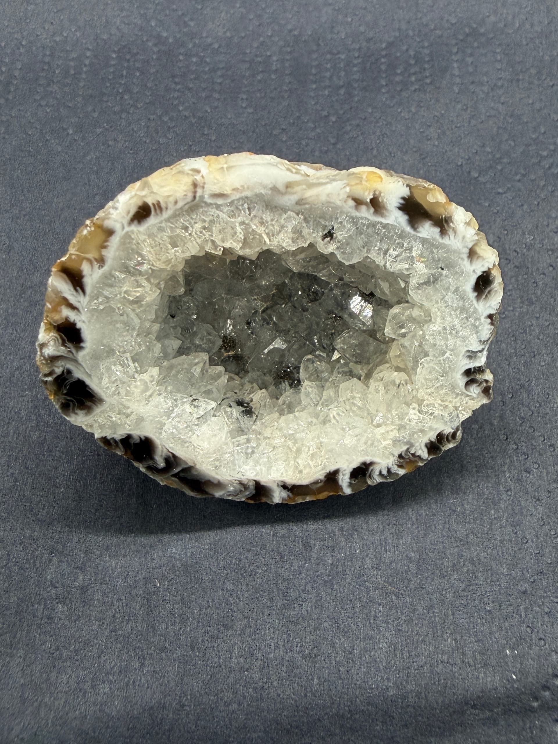 Glitter Geode met Bergkristal